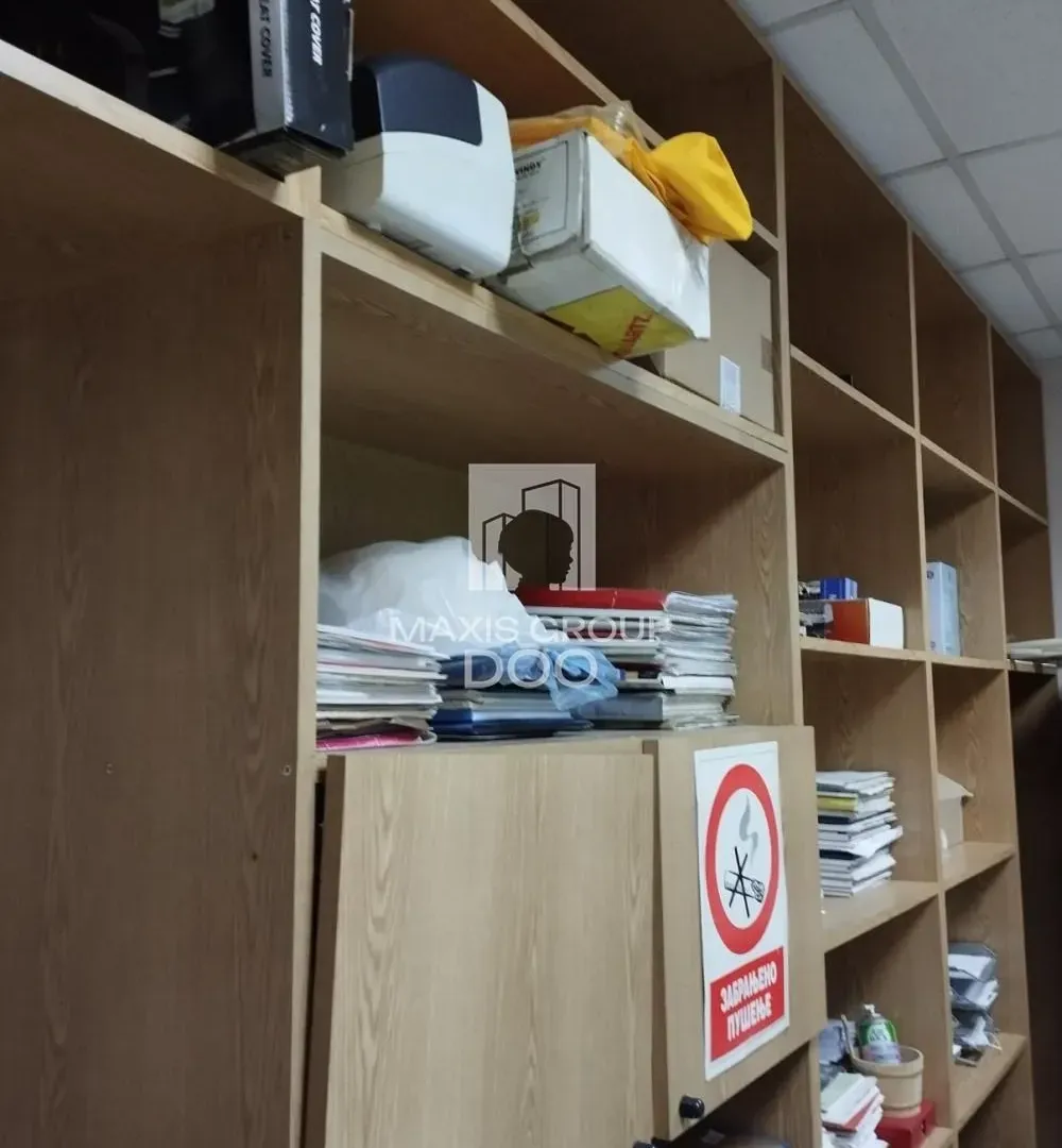 Prodaja, poslovni prostor, 26m², Centar, Kragujevac