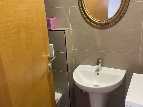 Rent, two bedroom apartment, 63m², City Kvart, Podgorica - image 14