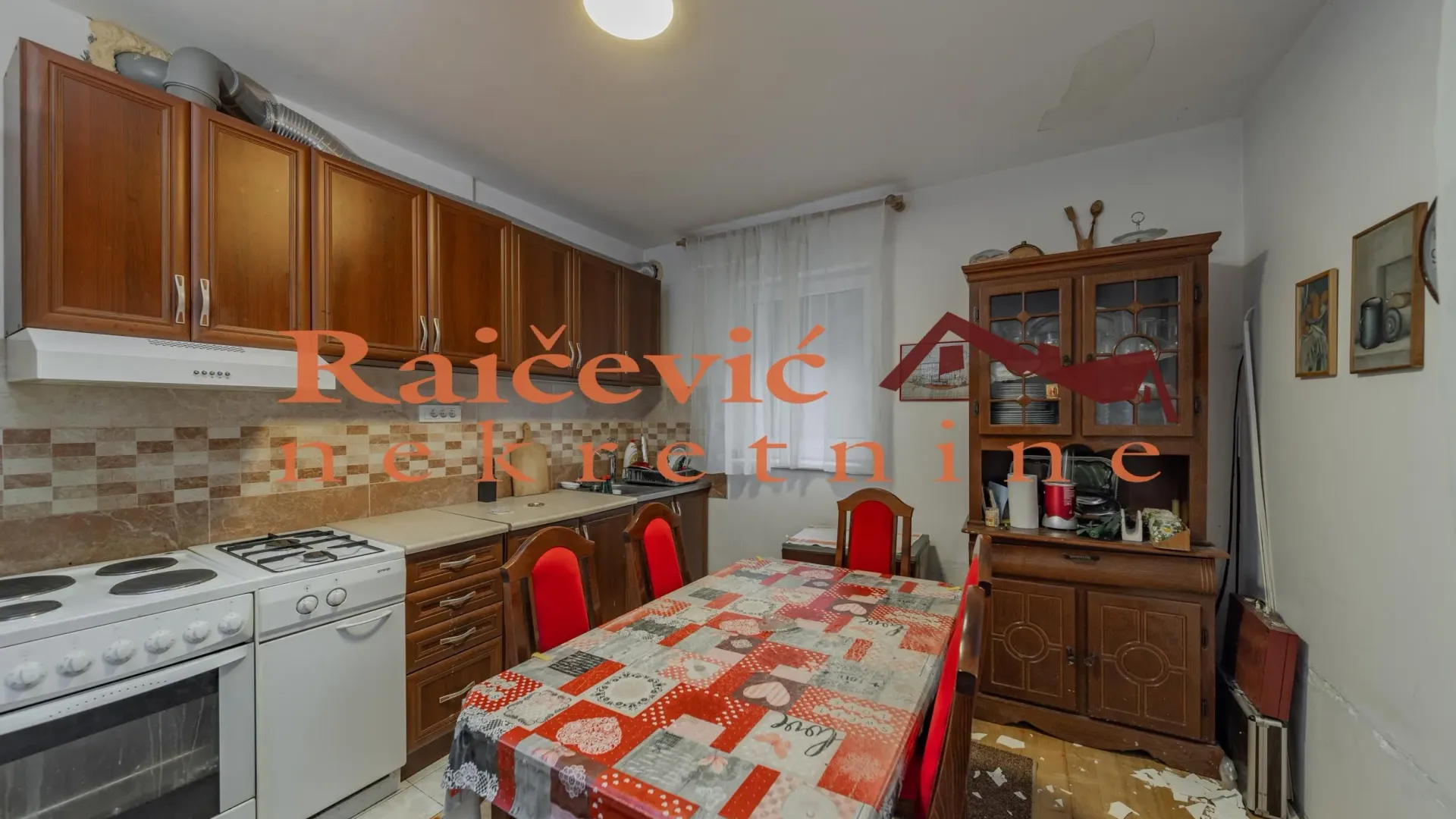 Sale, three bedroom apartment, 114m², Lion, Zvezdara Sve Podlokacije