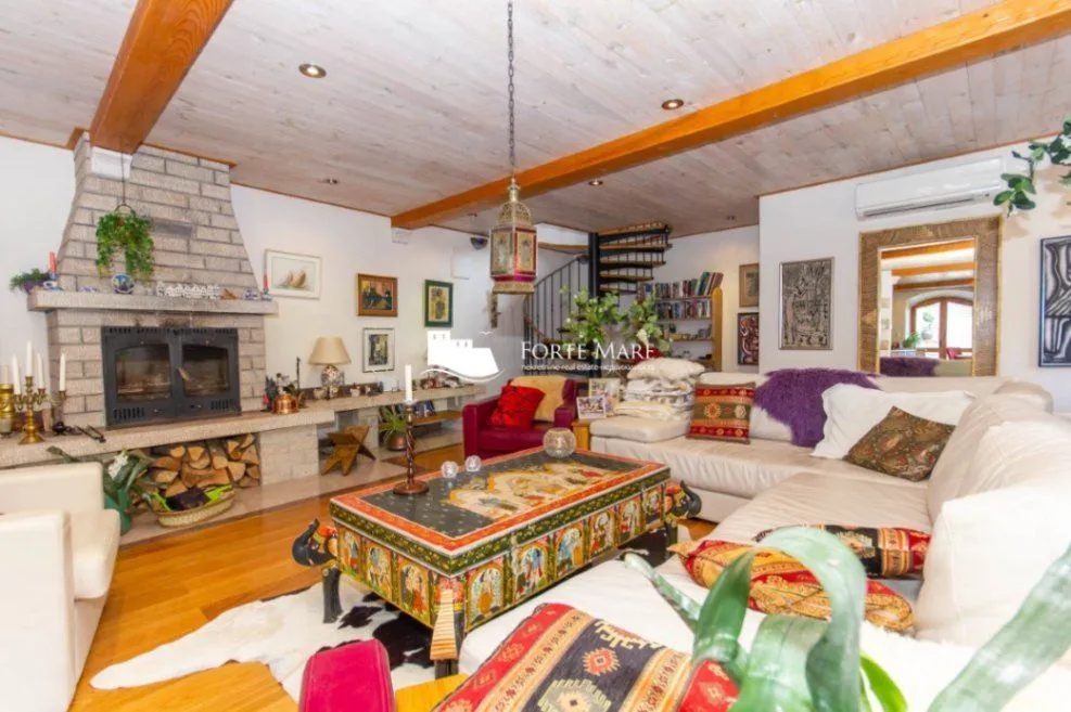 Sale, house, 226m², Podi, Herceg Novi