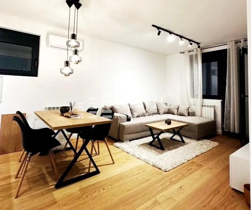 Rent, two bedroom apartment, 50m², Uciteljsko Naselje, Zvezdara Sve Podlokacije
