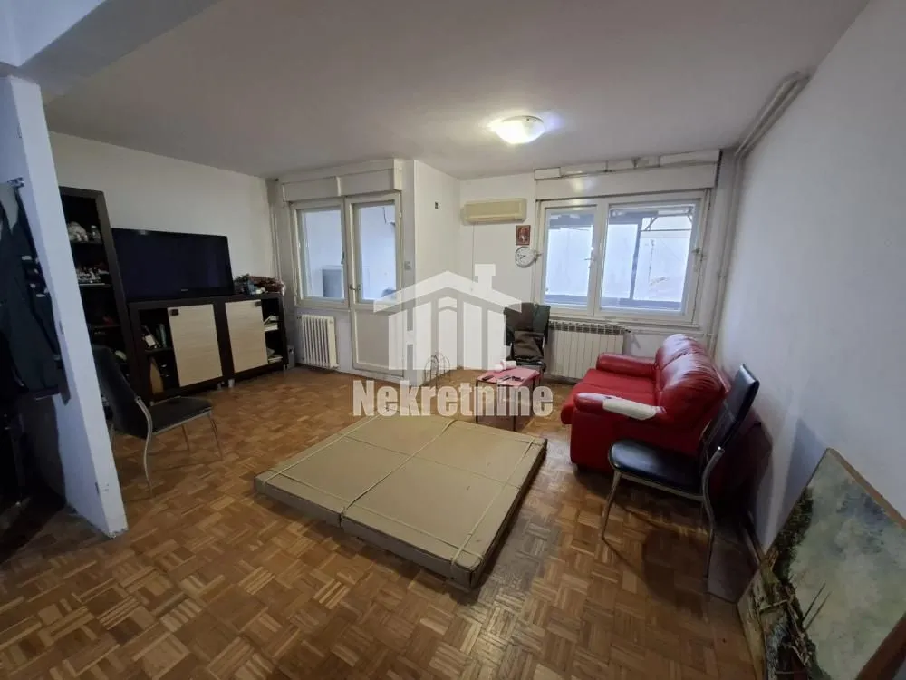Prodaja, trosoban stan, 90m², Žarkovo, Beograd