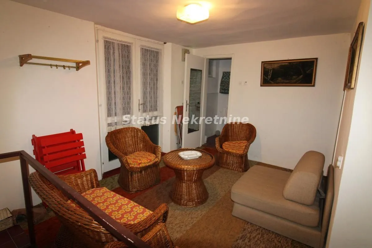 Prodaja, kuća, 21m², Sremska Kamenica, Petrovaradin
