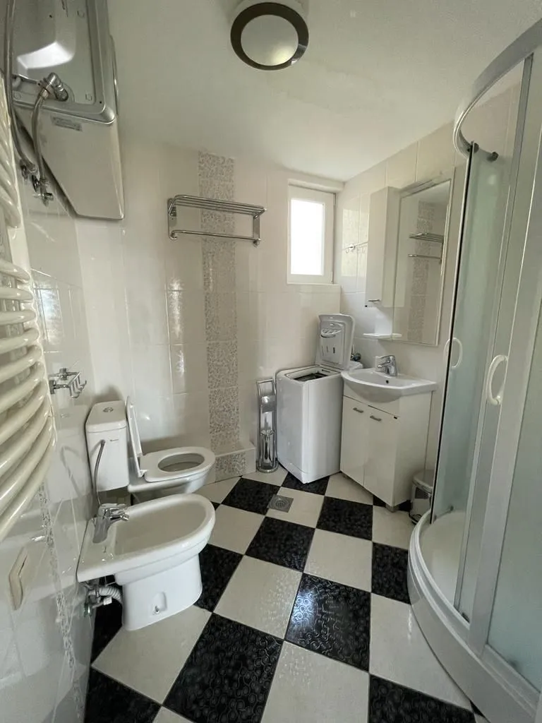 Prodaja, kuća, 350m², Baošići, Herceg Novi