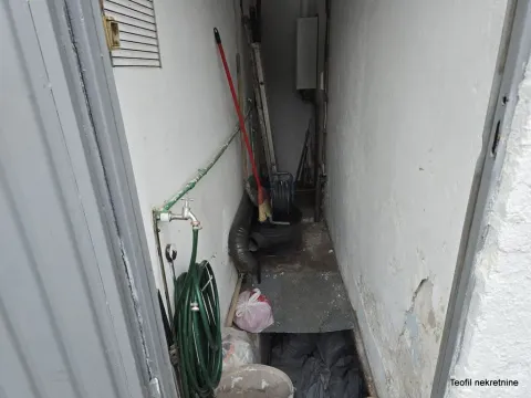 Prodaja, kuća, 101m², Olimp, Zvezdara Sve Podlokacije - image 13