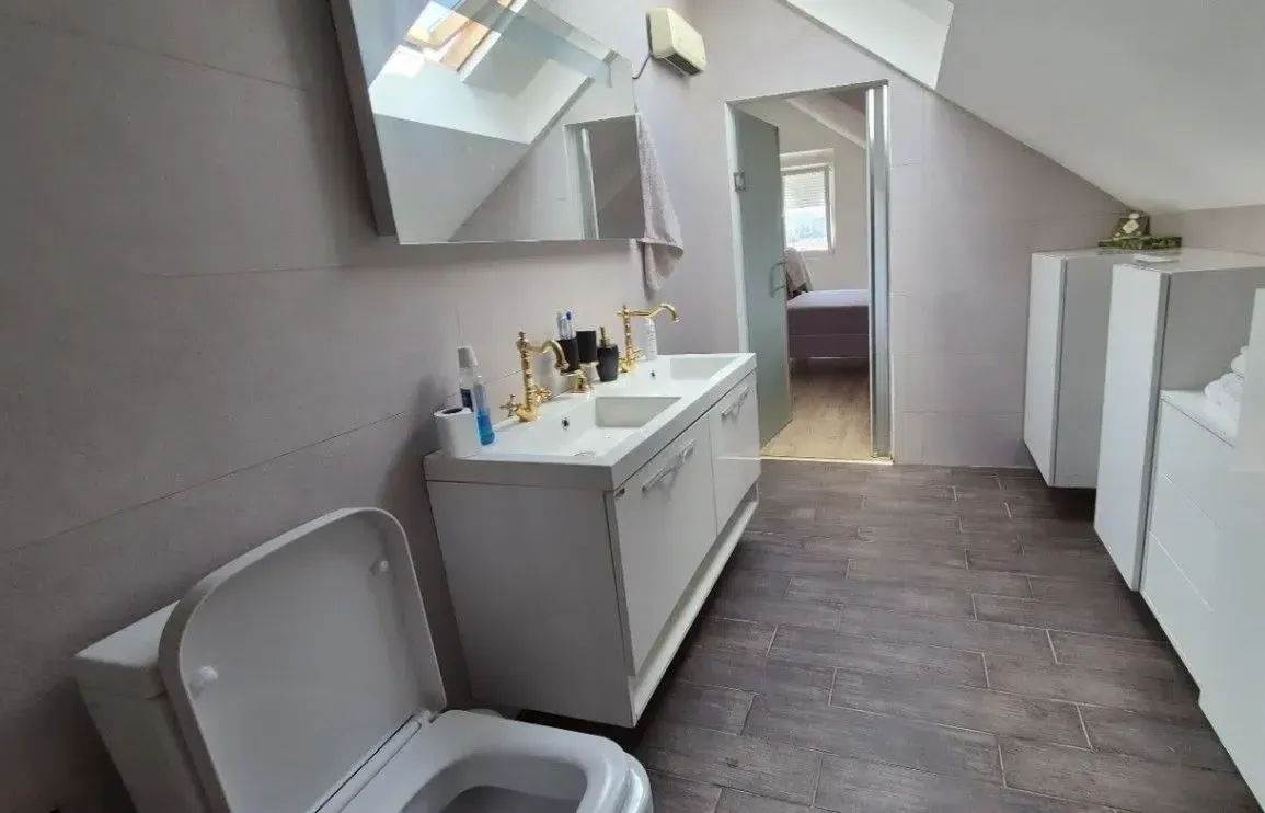 Prodaja, dvosoban stan, 120m², Stari Aerodrom, Podgorica