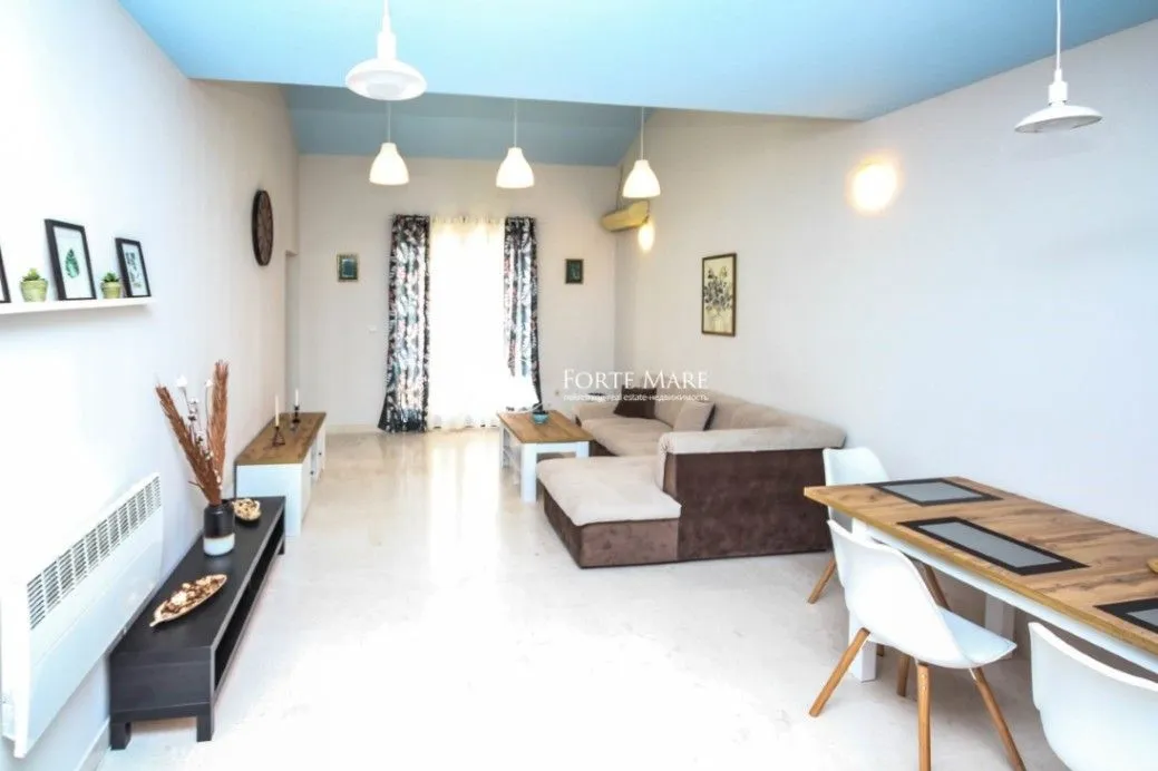 Prodaja, dvosoban stan, 107m², Herceg Novi, Crna Gora