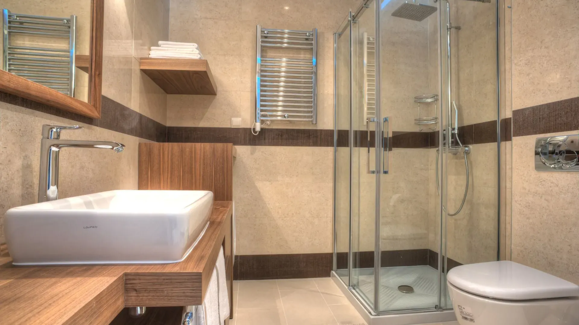 Prodaja, dvosoban stan, 95m², Budva, Crna Gora