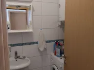 Izdavanje, jednosoban stan, 42m², Budva, Crna Gora - image 9