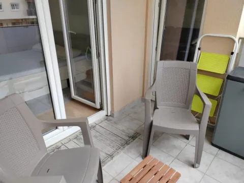 Rent, two bedroom apartment, 70m², City Kvart, Podgorica - image 12