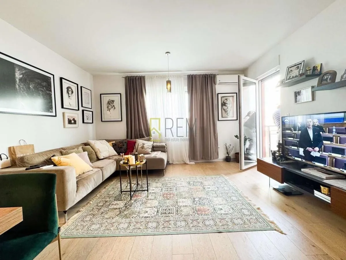 Prodaja, dvosoban stan, 63m², Podgorica, Crna Gora