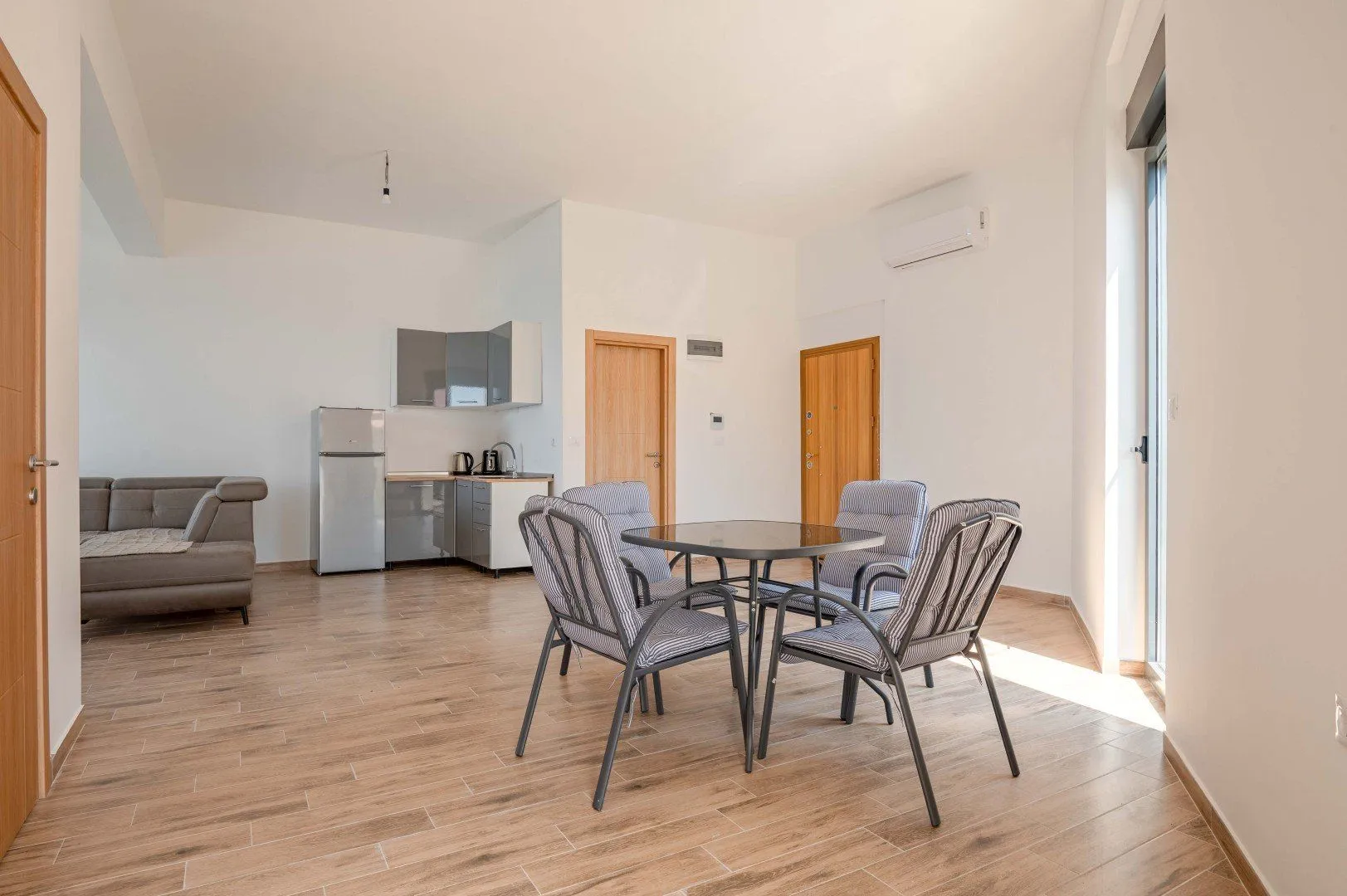 Sale, one bedroom apartment, 39m², Sutomore, Bar