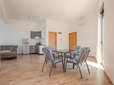 Prodaja, jednosoban stan, 39m², Sutomore, Bar - image 13
