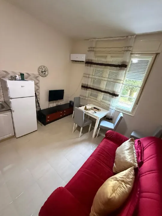 Rent, studio apartment, 27m², Centar, Podgorica