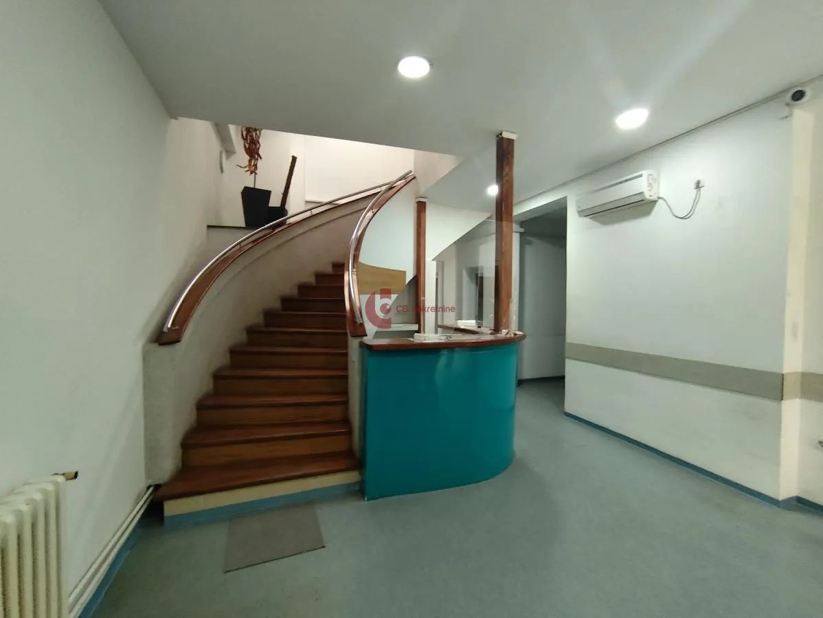 Rent, office space, 320m², Centar, Subotica