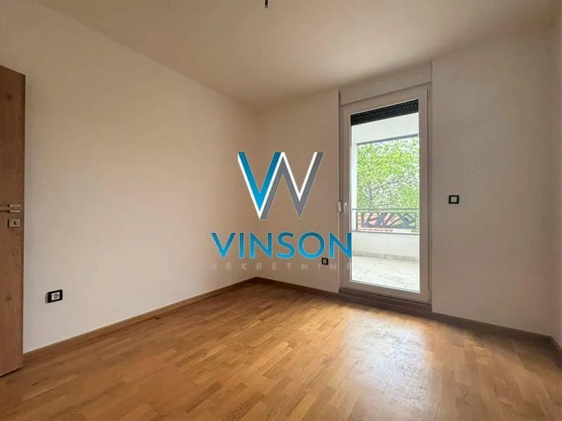 Prodaja, četvorosoban stan, 124m², Sremska Kamenica, Petrovaradin