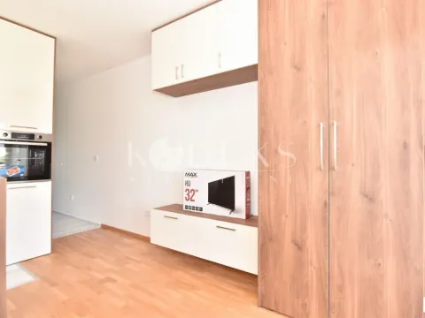 Izdavanje, garsonjera, 27m², Stari Aerodrom, Podgorica - image 6