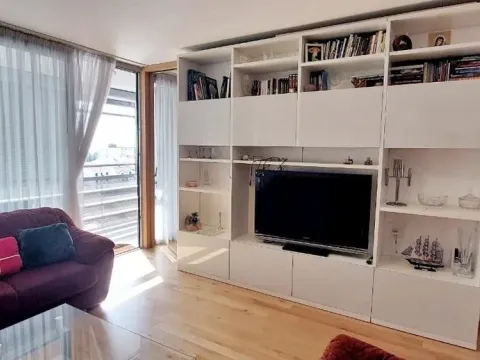 Izdavanje, dvosoban stan, 75m², Rozino, Budva - image 4