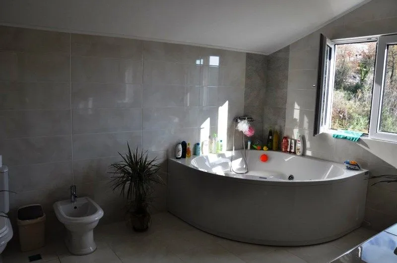 Prodaja, kuća, 300m², Tivat, Crna Gora