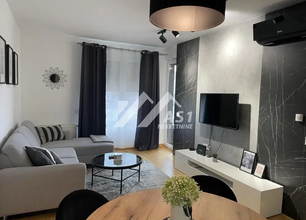 Izdavanje, jednosoban stan, 40m², Novi Sad Sve Podlokacije, Novi Sad