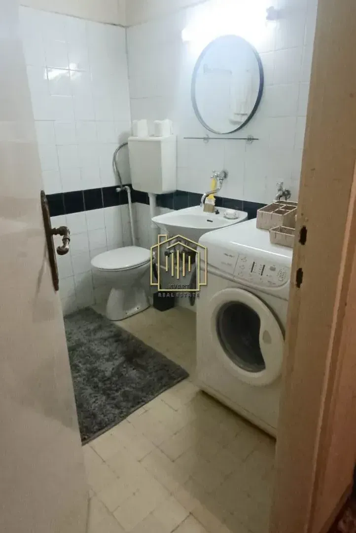 Rent, one bedroom apartment, 51m², Centar, Budva