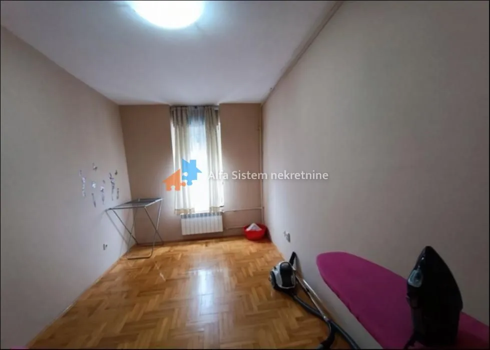 Rent, four bedroom apartment, 100m², Denkova Basta, Zvezdara Sve Podlokacije