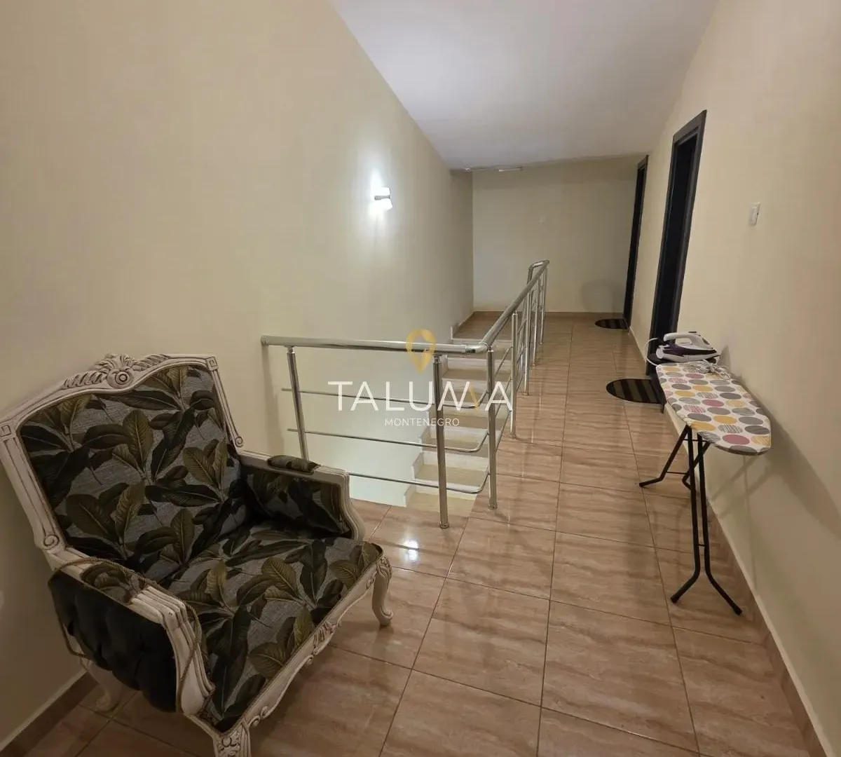Rent, office space, 460m², Gornja Gorica, Podgorica