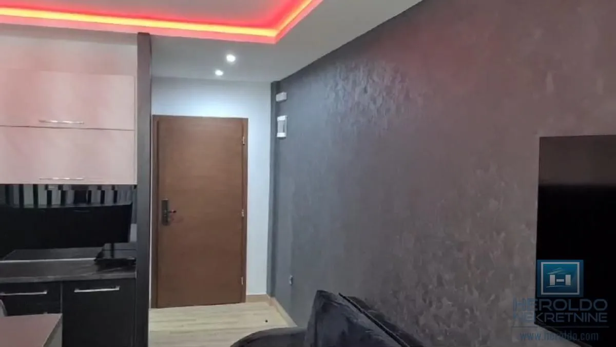 Prodaja, jednosoban stan, 30m², Kraljevi Čardaci, Kopaonik