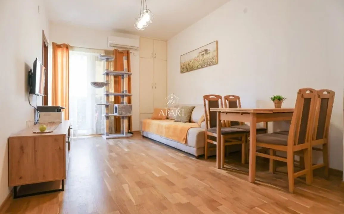 Prodaja, jednosoban stan, 40m², Maini, Budva