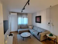 Izdavanje, jednosoban stan, 48m², New City, Podgorica - image 1