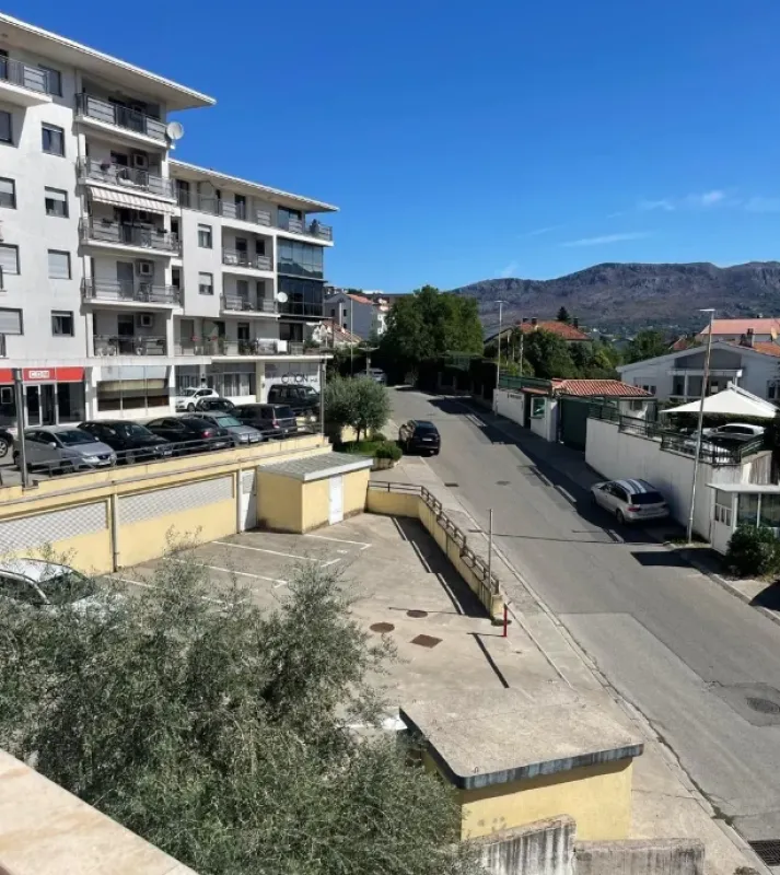 Prodaja, dvosoban stan, 65m², Gorica C, Podgorica