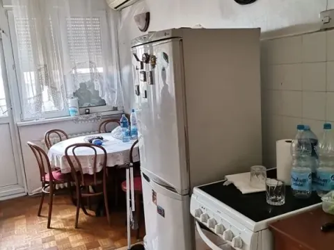 Sale, three bedroom apartment, 77m², Stari Merkator, Novi Beograd Sve Podlokacije - image 7