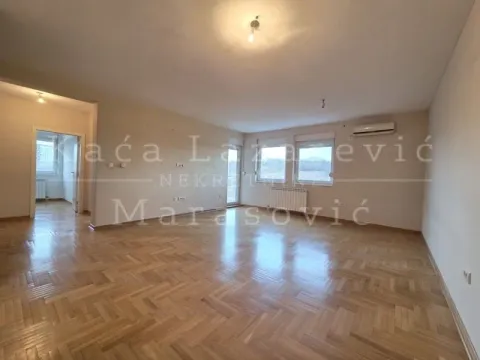 Prodaja, četvorosoban stan, 81m², Vojvode Vlahovica, Beograd - image 5