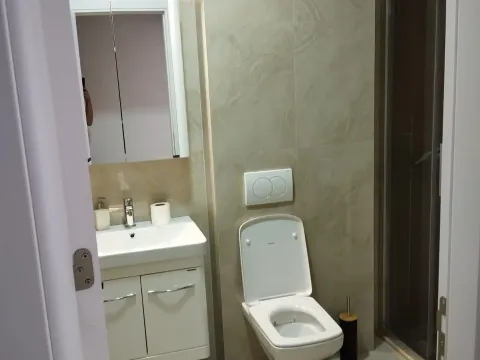 Izdavanje, garsonjera, 34m², Bar, Crna Gora - image 8