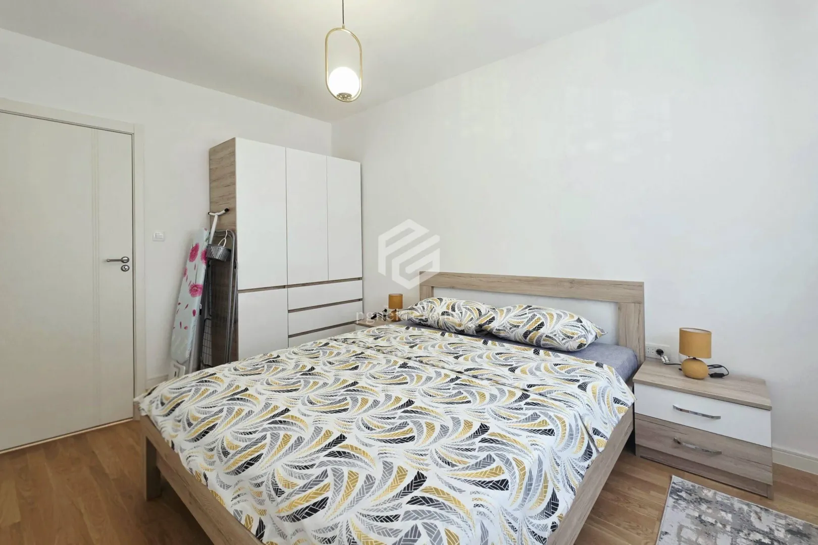 Rent, one bedroom apartment, 42m², Stari Aerodrom, Podgorica