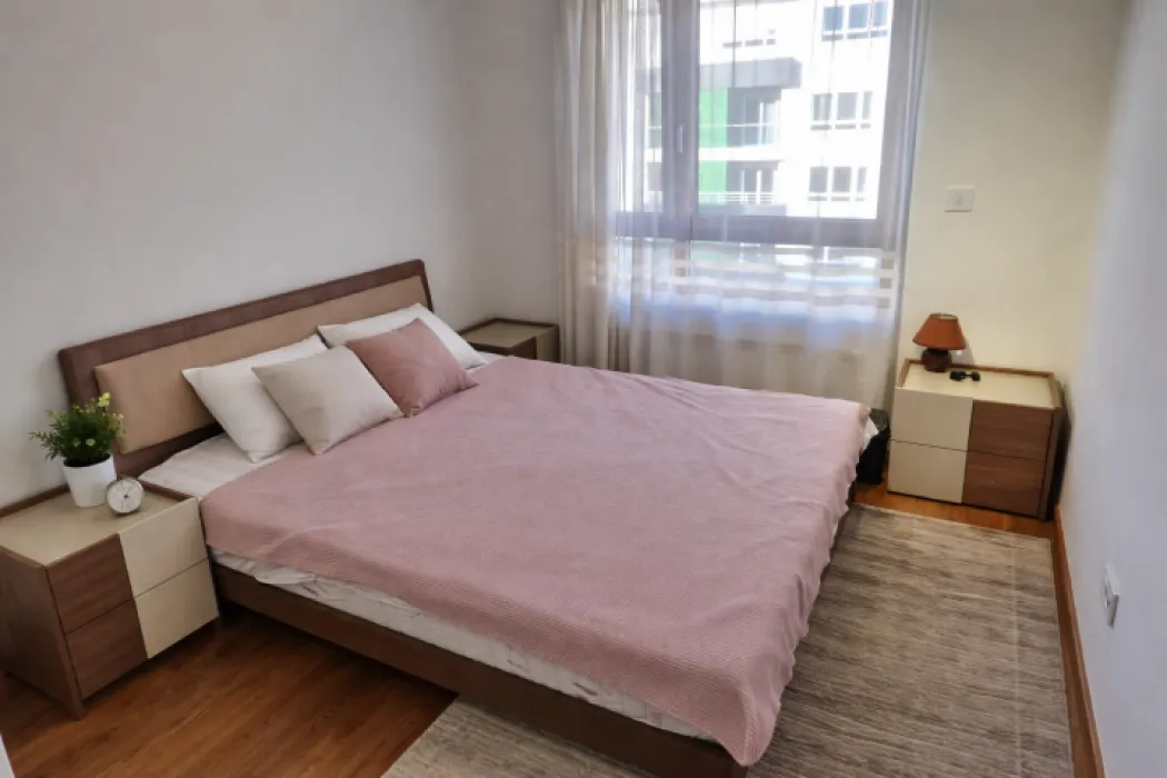 Rent, four bedroom apartment, 100m², Novi Beograd Blok 65, Novi Beograd Sve Podlokacije