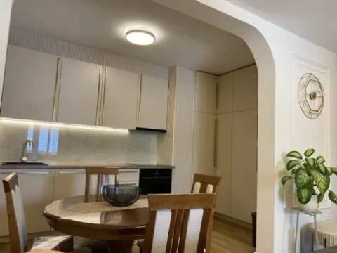 Prodaja, dvosoban stan, 72m², Podgorica, Crna Gora - image 4