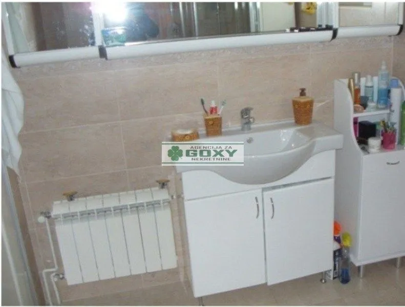Prodaja, kuća, 650m², Altina, Beograd