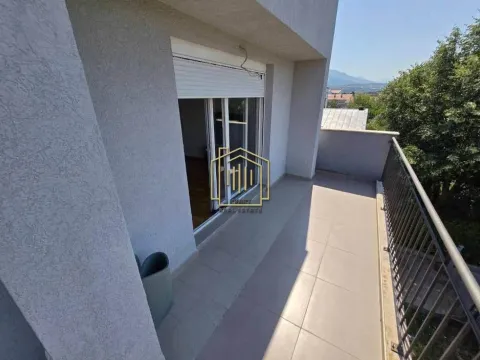 Prodaja, jednosoban stan, 80m², Zagorič, Podgorica - image 9