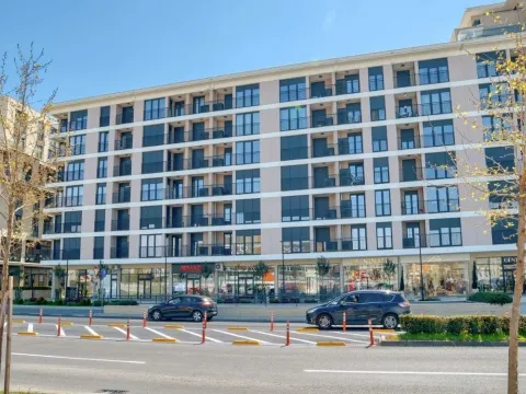 Izdavanje, dvosoban stan, 80m², Preko Morače, Podgorica - image 11