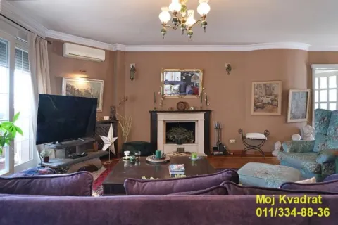 Prodaja, četvorosoban stan, 176m², Cvetni Trg, Vračar Sve Podlokacije - image 2