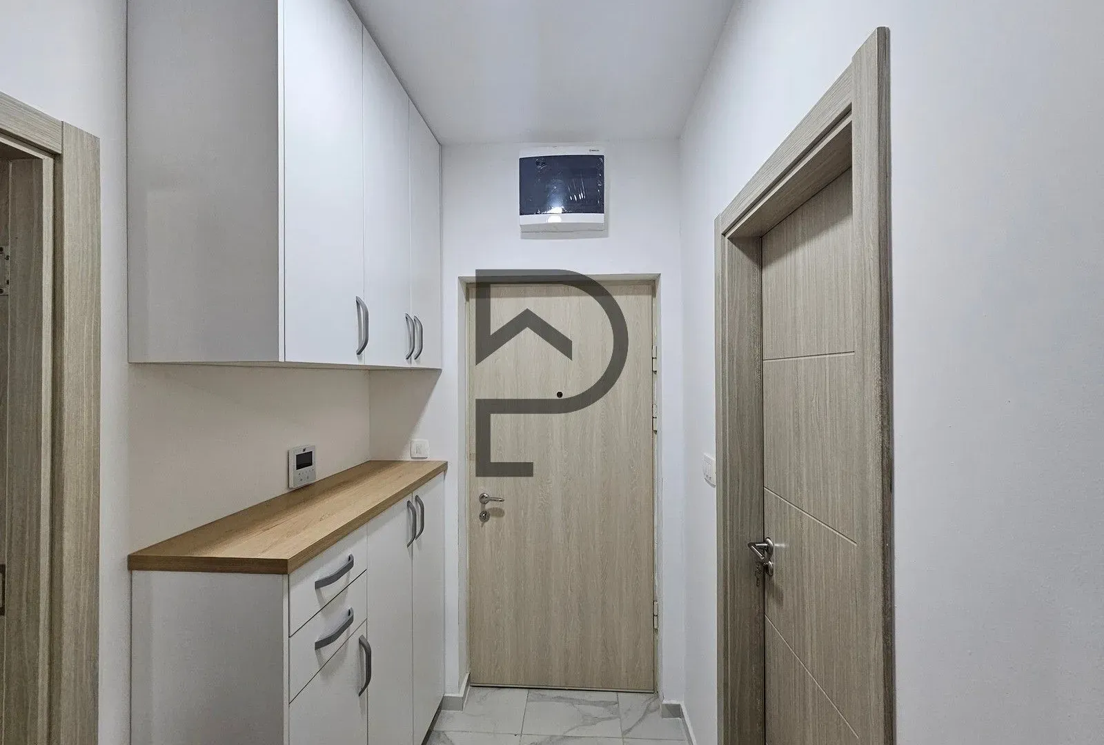 Rent, one bedroom apartment, 46m², Pobrežje, Podgorica