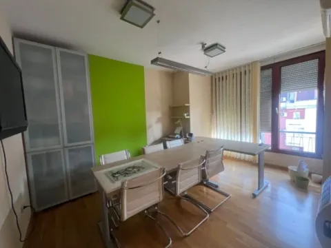 Rent, office space, 40m², Preko Morače, Podgorica