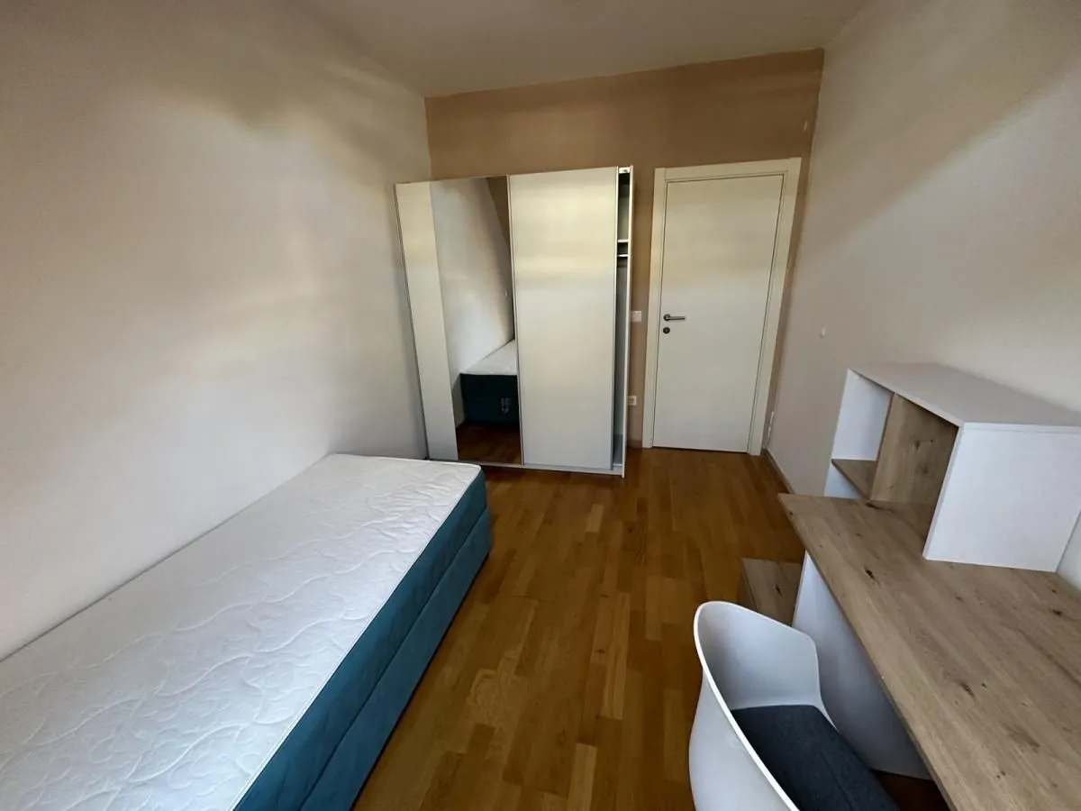 Prodaja, dvosoban stan, 44m², Centar, Novi Sad