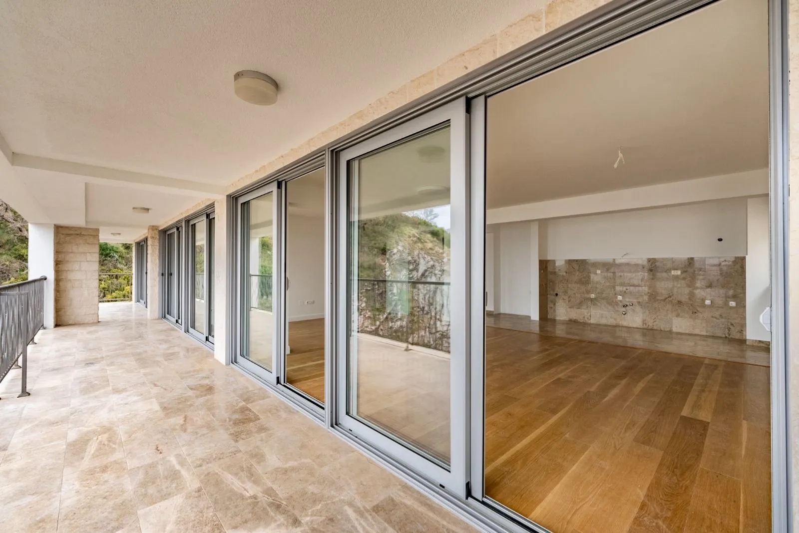 Prodaja, trosoban stan, 160m², Pržno, Budva