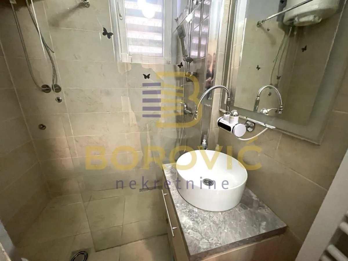 Rent, two bedroom apartment, 50m², Čubura, Beograd