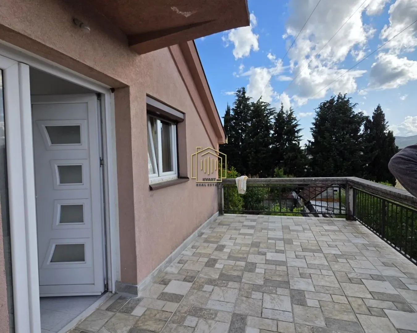 Rent, two bedroom apartment, 70m², Gornja Gorica, Podgorica