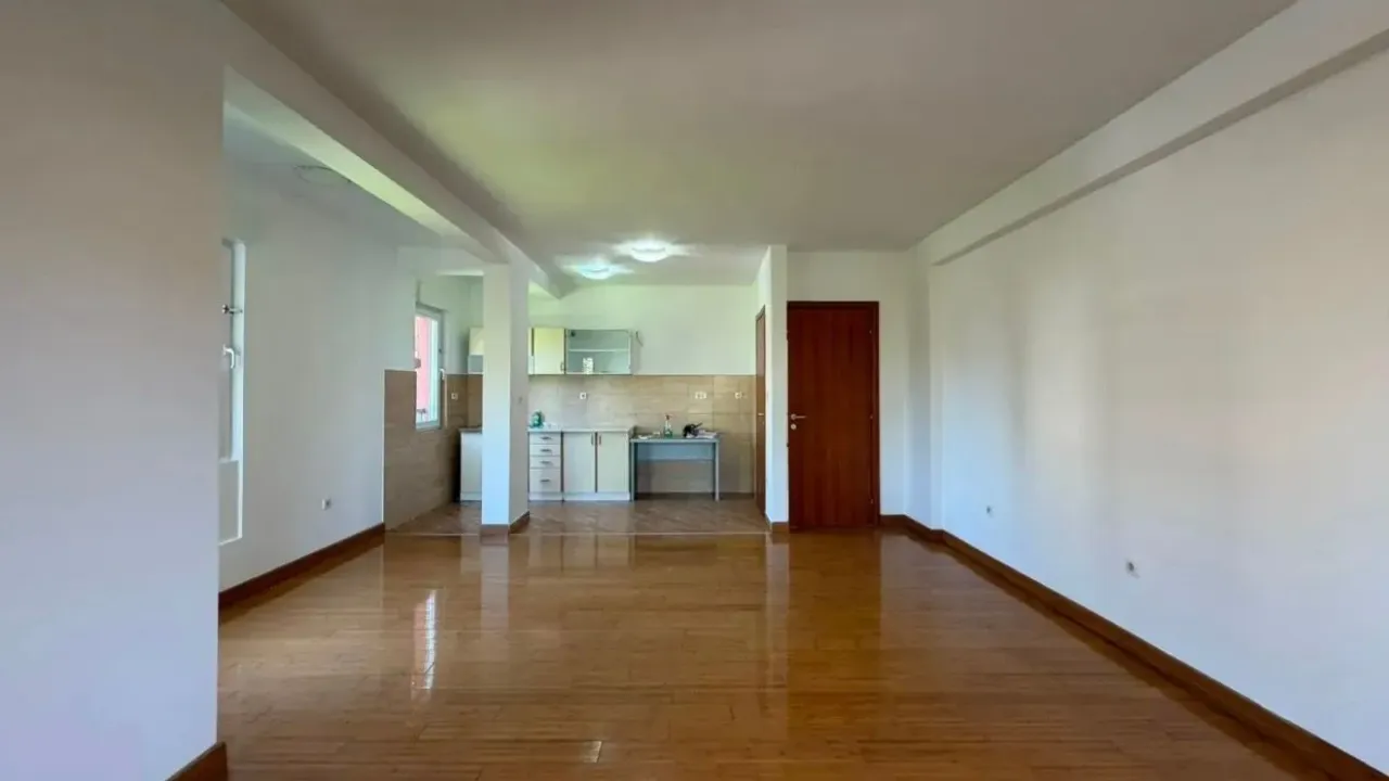 Rent, three bedroom apartment, 107m², Vezirov Most, Podgorica