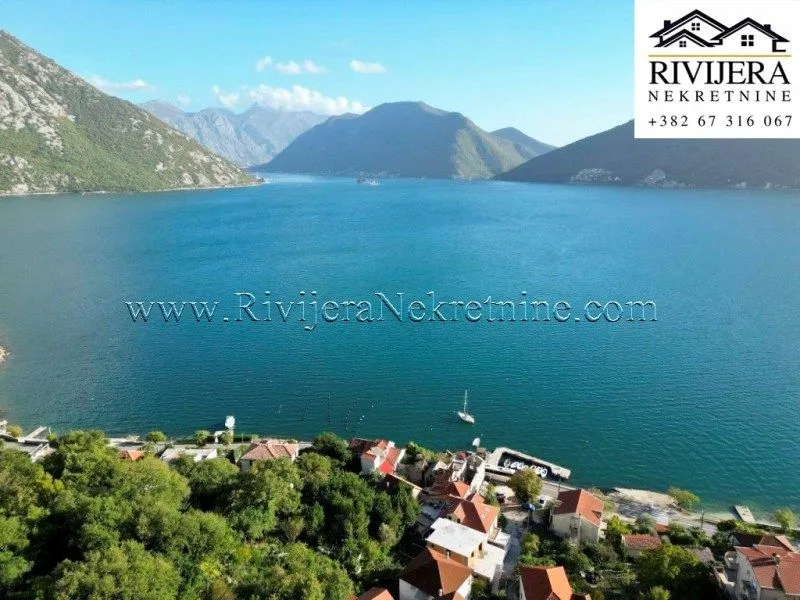 Prodaja, kuća, 250m², Strp, Kotor