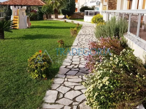 Prodaja, trosoban stan, 104m², Dobra Voda, Bar - image 4